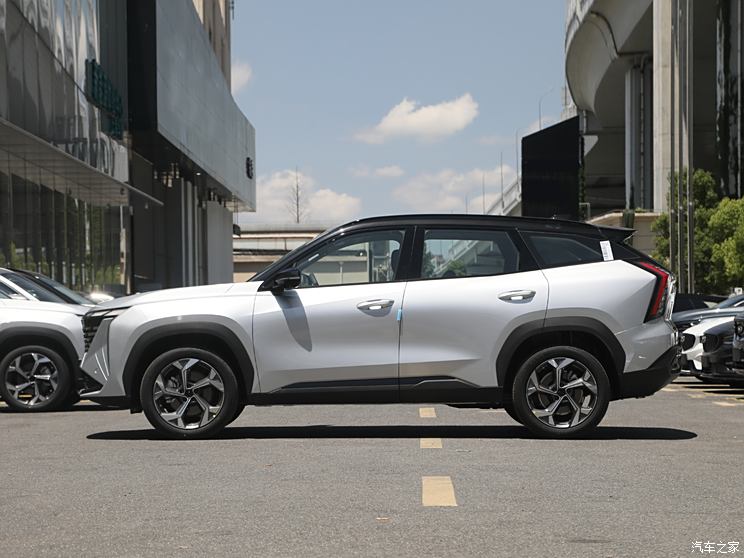 吉利汽车 博越L 2024款 1.5TD DCT赢家版 吉利汽车 博越L 2024款 1.5TD DCT赢家版