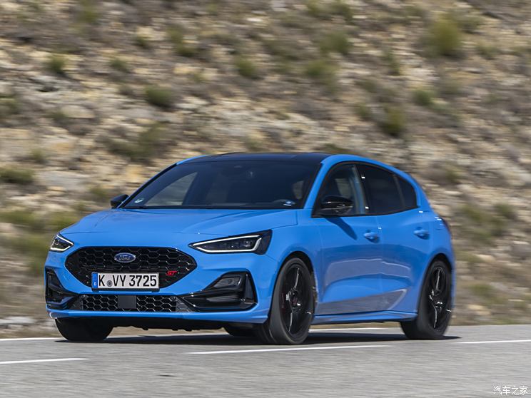 福特(进口) 福克斯(进口) 2024款 ST Edition 福特(进口) 福克斯(进口) 2024款 ST Edition