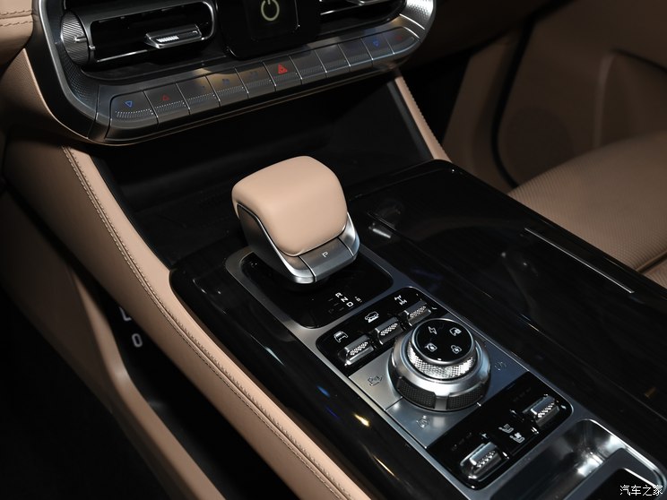 北京越野 北京BJ60新能源 2024款 增程 北京越野 北京BJ60新能源 2024款 增程