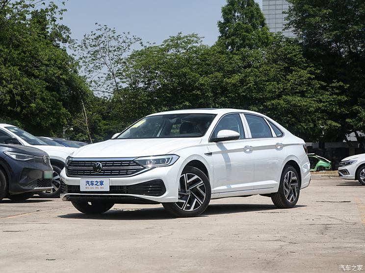 一汽-大众 速腾 2024款 300TSI DSG超越版 一汽-大众 速腾 2024款 300TSI DSG超越版