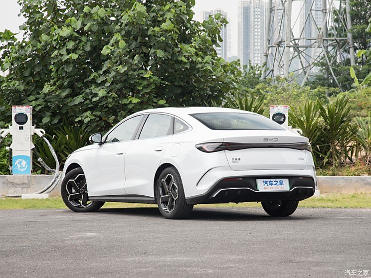 比亚迪 海豹06 2024款 160kW 比亚迪 海豹06 2024款 160kW