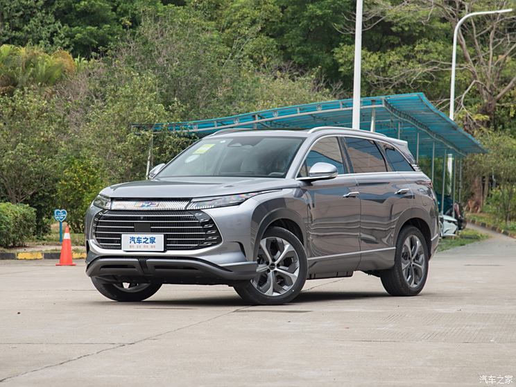 比亚迪 护卫舰07 2024款 荣耀版 DM-i 100KM 豪华型 比亚迪 护卫舰07 2024款 荣耀版 DM-i 100KM 豪华型