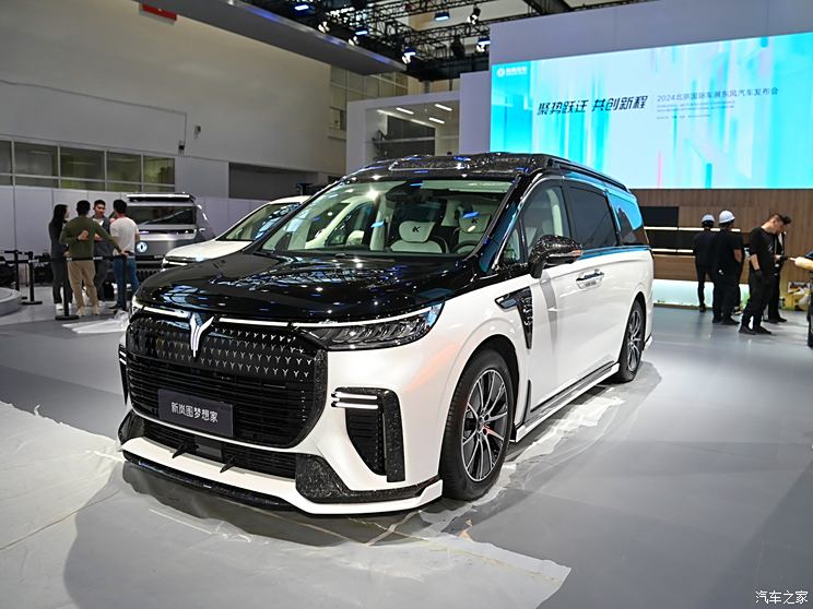 岚图汽车 岚图梦想家 2024款 私人定制版 岚图汽车 岚图梦想家 2024款 私人定制版