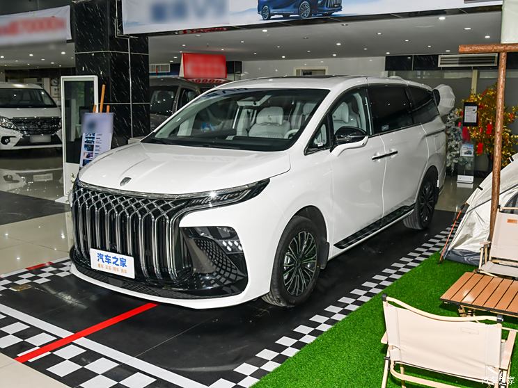 东风风行 星海V9 2024款 1.5TD 200km 中国结系列 尊享型 东风风行 星海V9 2024款 1.5TD 200km 中国结系列 尊享型